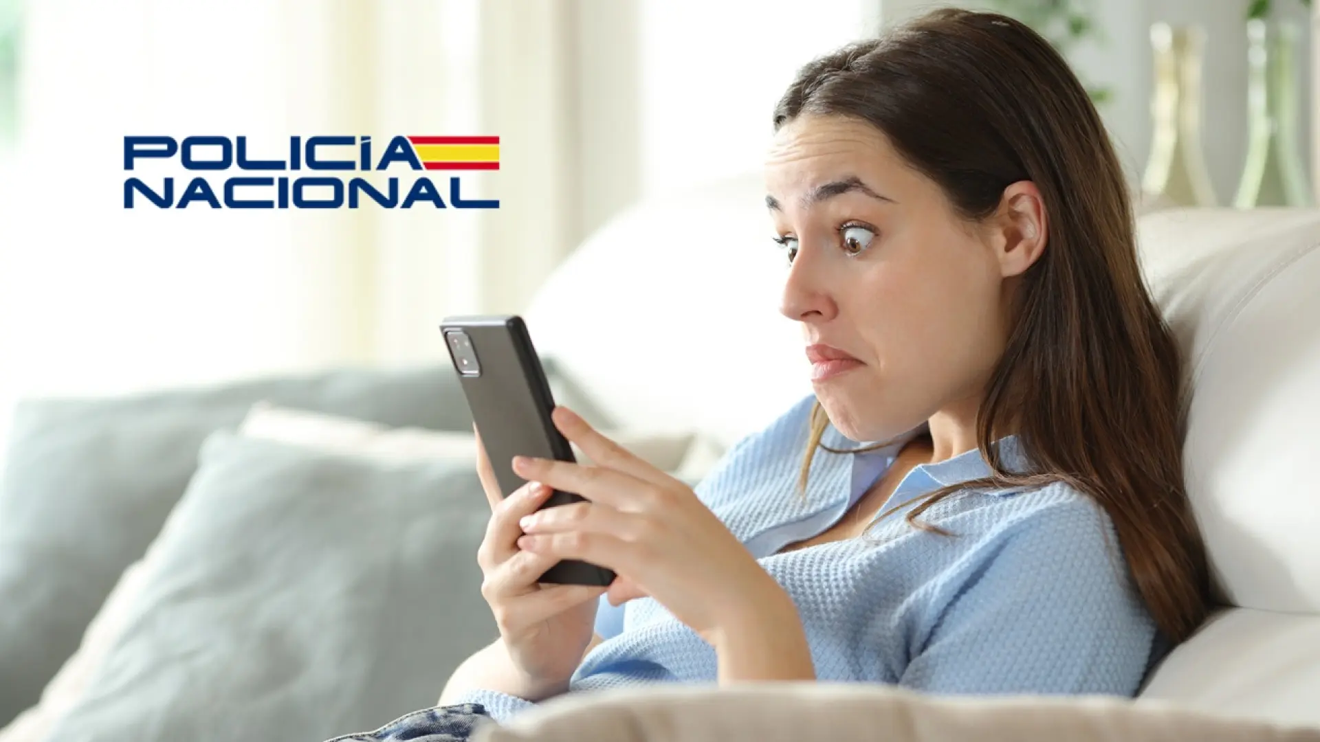 La Policía Nacional sobre una de las estafas más novedosas: 'Cuidado si recibes esta videollamada por WhatsApp'