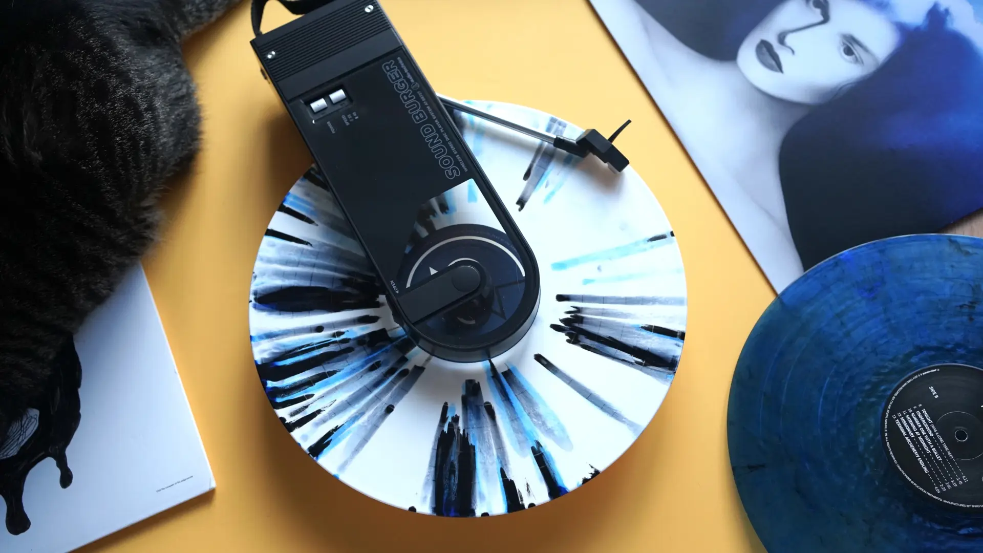 Estos son los 3 motivos por los que me voy a pedir a los Reyes Magos un tocadiscos portátil