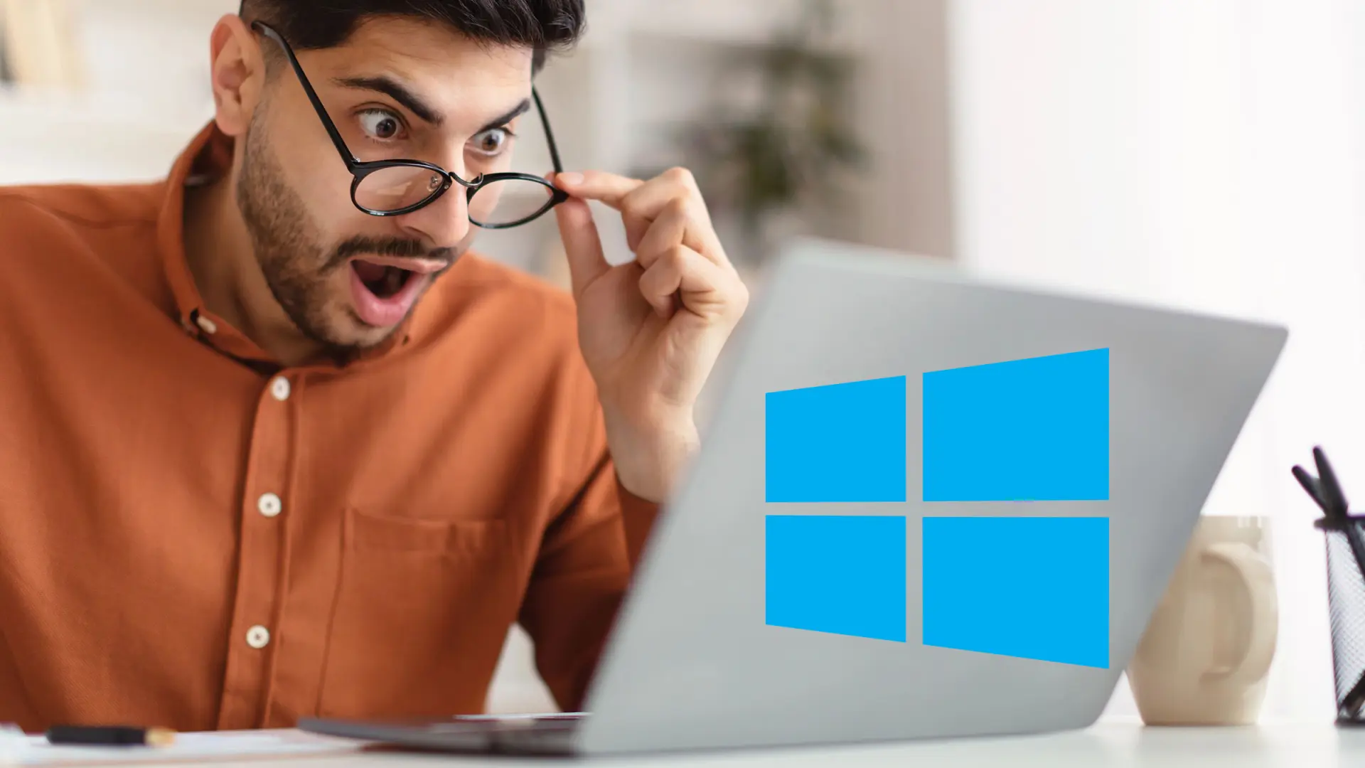 ¡Misterio resuelto!: Microsoft revela la razón técnica por la que no te dejan mover la barra de tareas en Windows 11